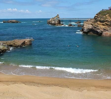 T3 centre proche plage avec parking privatif Biarritz Exteriör bild