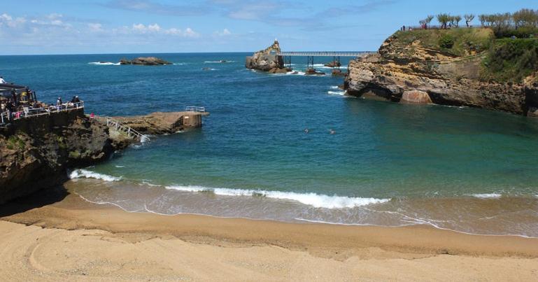 T3 centre proche plage avec parking privatif Biarritz Exteriör bild